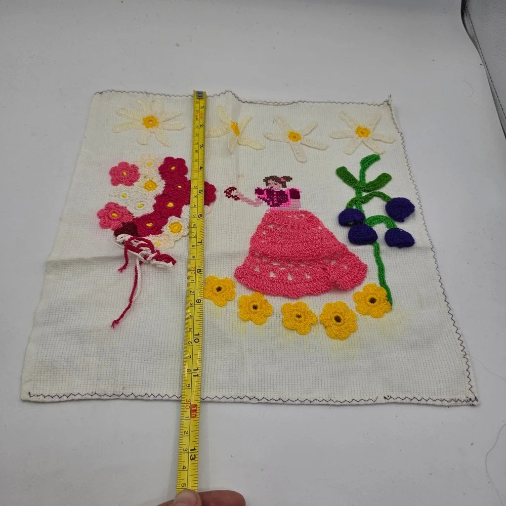 Vintage Handmade Crochet Southern Belle Flower Sampler Wall Hanging 12x12 N4